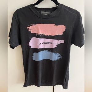 Monogram graphic tee.